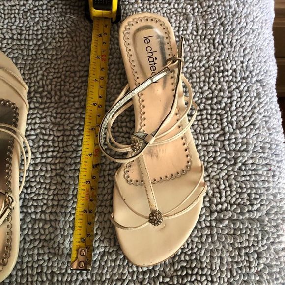 La Château  strapy white kitten heel sandals  6 - Picture 11 of 11